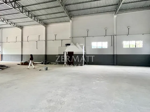Galpão / Barracão com 600m², para alugar, no bairro Itoupavazinha em Blumenau