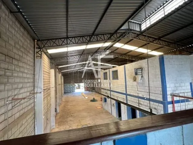 Galpão / Barracão com 1260m², à venda ou para alugar, no bairro Jardim Paulista em Taubaté