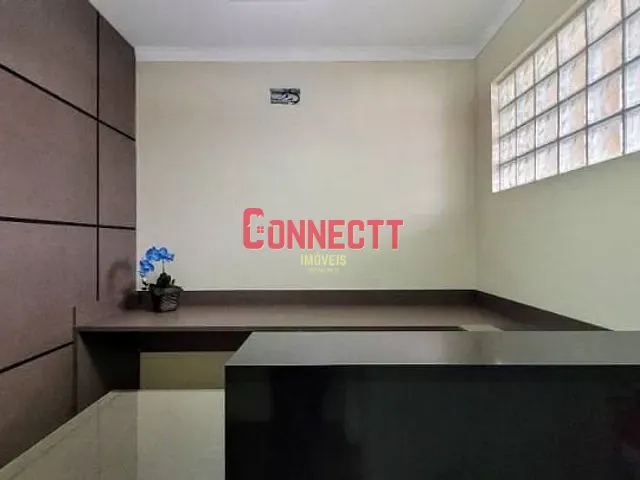 Galpão / Barracão com 250m², à venda, no bairro Vila Albertina em Ribeirão Preto