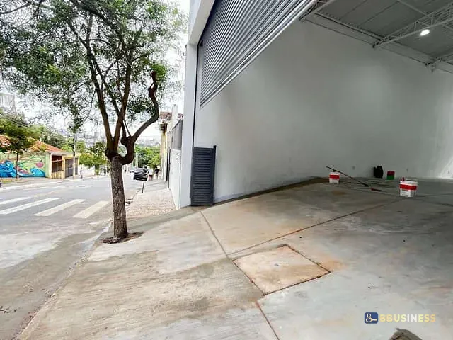 Galpão / Barracão para alugar, no bairro Cerâmica em São Caetano do Sul