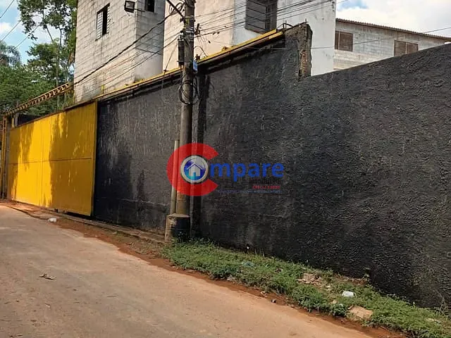 Galpão / Barracão com 2200m², para alugar, no bairro Veraneio Maracanã em Itaquaquecetuba