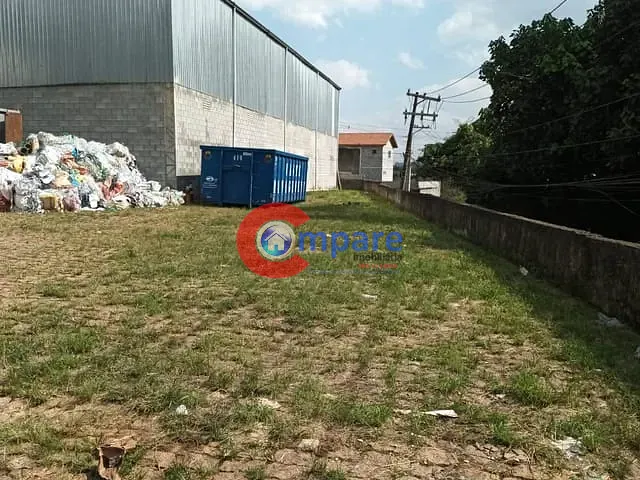 Galpão / Barracão com 2200m², para alugar, no bairro Veraneio Maracanã em Itaquaquecetuba