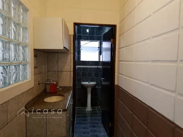 Galpão / Barracão com 300m², à venda, no bairro Parque Residencial Maria Elmira em Caçapava