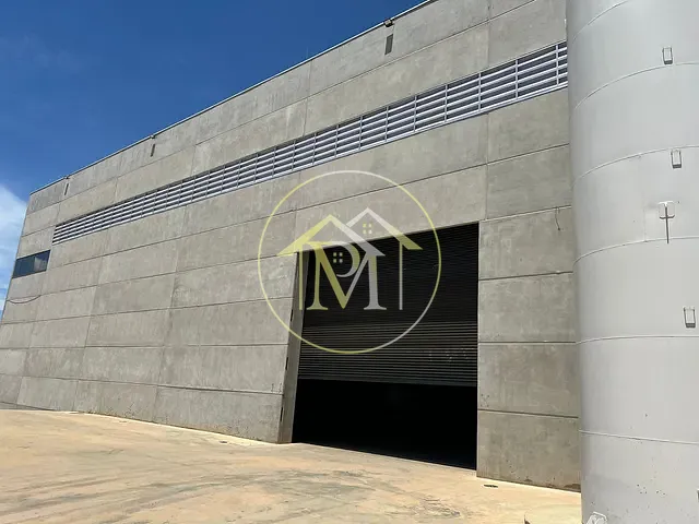 Galpão / Barracão com 3633m², para alugar, no bairro Éden em Sorocaba