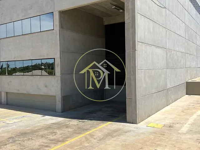 Galpão / Barracão com 3633m², para alugar, no bairro Éden em Sorocaba