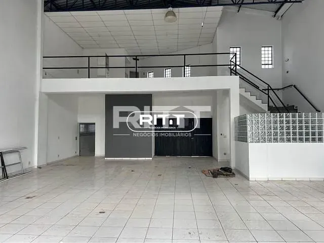 Galpão / Barracão com 298m², para alugar, no bairro Vila Mimosa em Campinas
