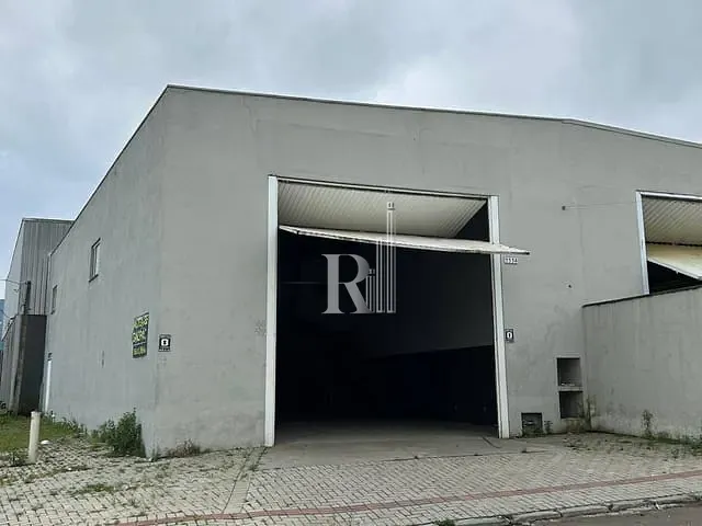 Galpão / Barracão para alugar, no bairro Jardim Praia Mar em Itapema