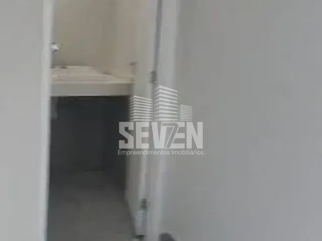 Galpão / Barracão com 300m², para alugar, no bairro Centro em Bauru