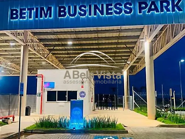 Galpão / Barracão com 14174m², para alugar, no bairro São Marcos em Betim