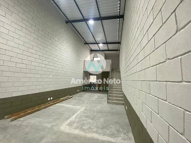 Galpão / Barracão com 150m², para alugar, no bairro Barcelona em São Caetano do Sul