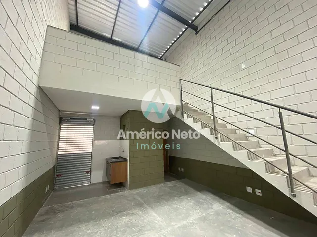 Galpão / Barracão com 150m², para alugar, no bairro Barcelona em São Caetano do Sul
