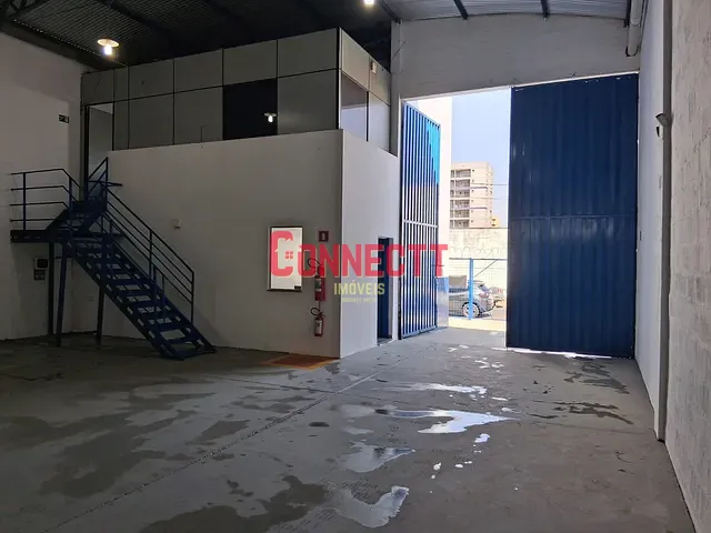 Galpão / Barracão com 510m², à venda ou para alugar, no bairro Jardim Anhanguera em Ribeirão Preto