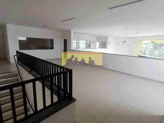 Galpão / Barracão com 342m², para alugar, no bairro Nova Paulínia em Paulínia