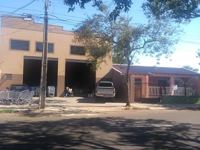 Foto do Galpão / Barracão - Barracão à venda na Av. Jules Verne, 235,80m² área útil - Locado - Ótima opção para investidores, Conjunto Santa Rita 7, Londrina, PR | Guepardo Imob