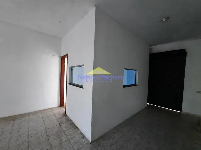 Galpão / Barracão com 1m², para alugar, no bairro Centro em Capivari