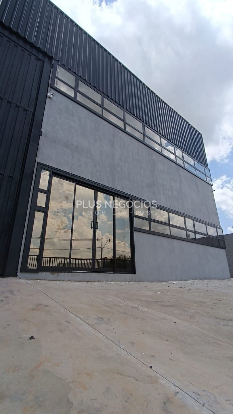 Depósito-Galpão-Armazém à venda e aluguel, 660m² - Foto 4