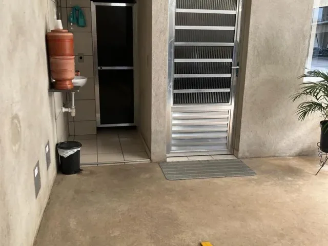 Galpão / Barracão com 750m², para alugar, no bairro Chácara Inglesa em São Paulo