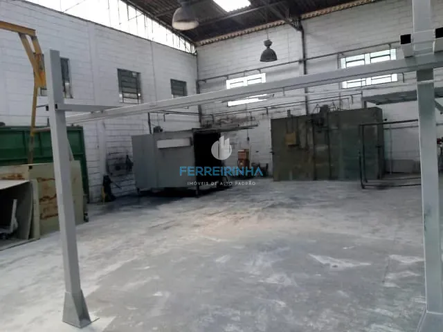 Galpão / Barracão com 900m², à venda ou para alugar, no bairro Chácaras Reunidas em São José dos Campos