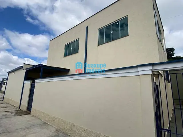 Galpão / Barracão à venda, no bairro Pólo Industrial de Guaxupé em Guaxupé