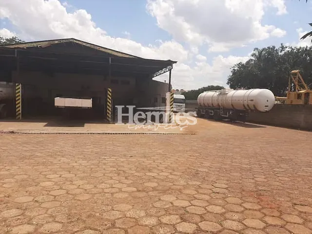 Galpão / Barracão com 3697m², à venda, no bairro Boa Esperança em Paulínia