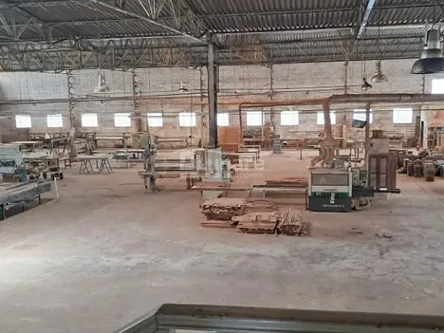 Galpão / Barracão com 4500m², à venda ou para alugar, no bairro Vila Brás Cubas em Mogi das Cruzes