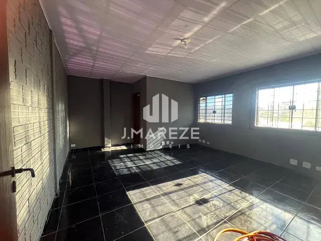 Galpão / Barracão com 880m², à venda, no bairro Jardim Aclimação em Apucarana