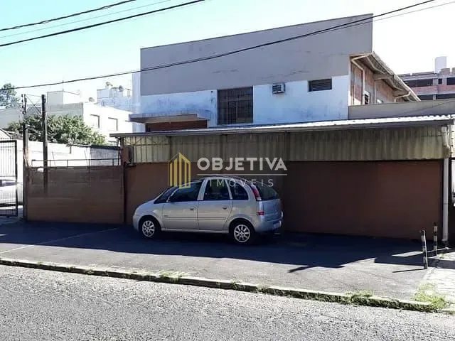 Galpão / Barracão à venda, no bairro Partenon em Porto Alegre