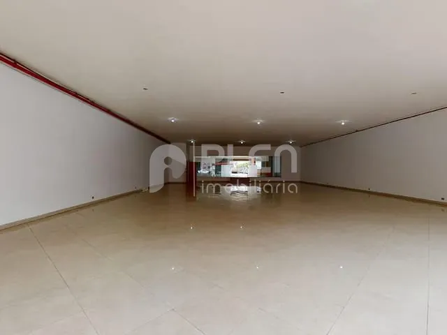 Galpão / Barracão com 556m², para alugar, no bairro Tatuapé em São Paulo