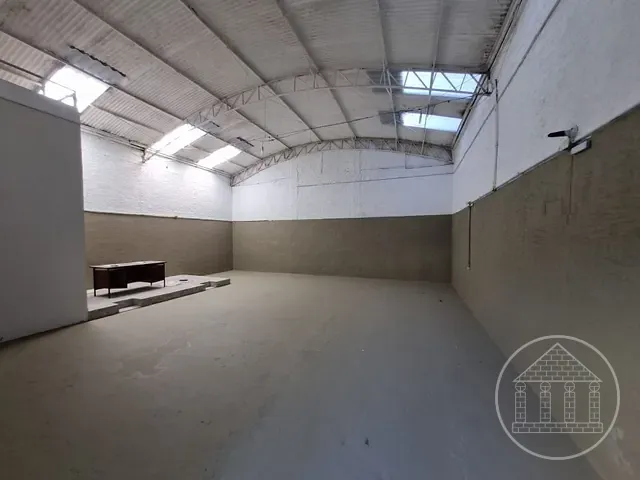 Galpão / Barracão com 250m², à venda, no bairro Vila Constança em São Paulo