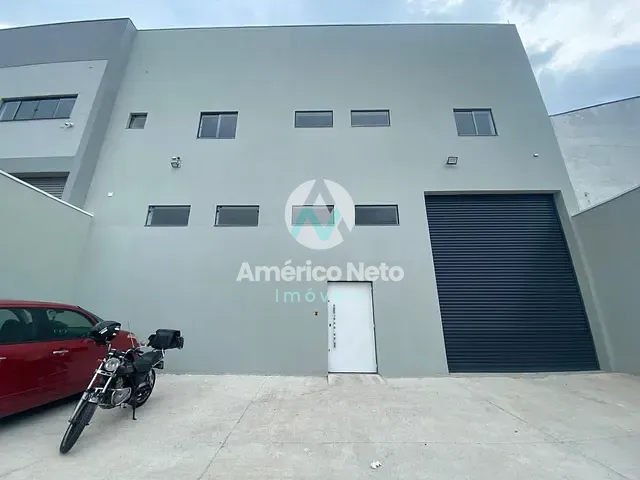 Galpão / Barracão com 600m², para alugar, no bairro Mauá em São Caetano do Sul