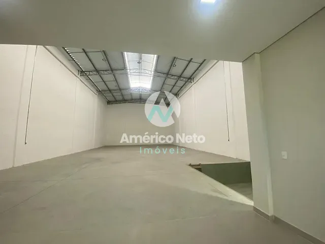Galpão / Barracão com 600m², para alugar, no bairro Mauá em São Caetano do Sul