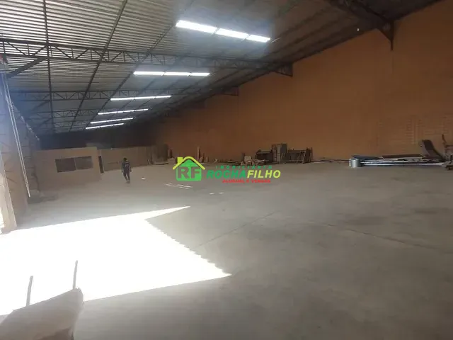 Galpão / Barracão com 800m², para alugar, no bairro Morros em Teresina