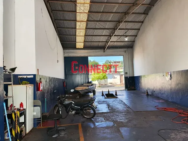 Galpão / Barracão com 2221m², à venda, no bairro Vila Mariana em Ribeirão Preto