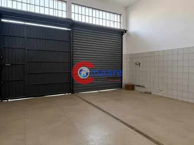 Galpão / Barracão para alugar, no bairro Jardim Rosana em Guarulhos