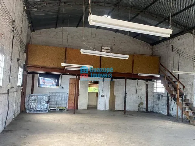 Galpão / Barracão à venda, no bairro Pólo Industrial de Guaxupé em Guaxupé