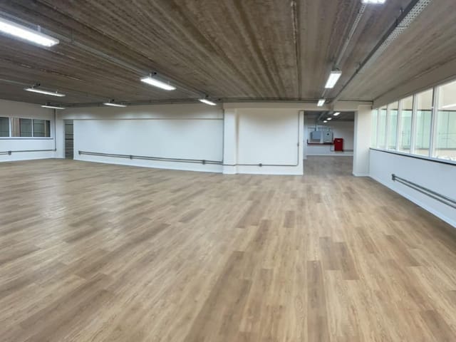 Foto do Galpão / Barracão - Galpão para alugar, 10000 m² por R$ 171.691,67/mês - Chácaras Reunidas - São José dos Campos/SP | INDEPENDENCE NEGOCIOS IMOBILIARIOS LTDA