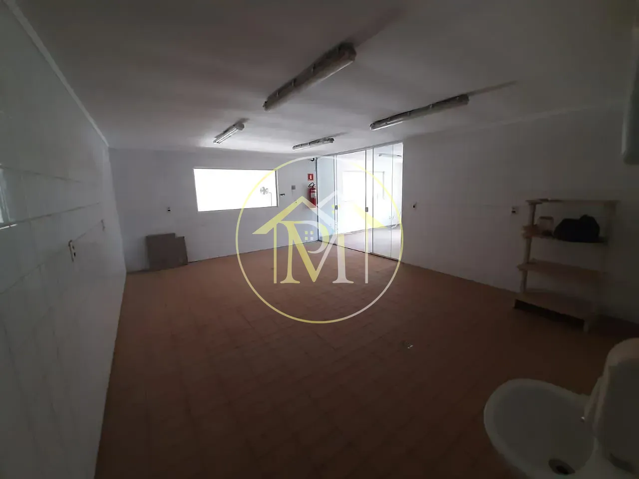 Depósito-Galpão, 223 m² - Foto 1