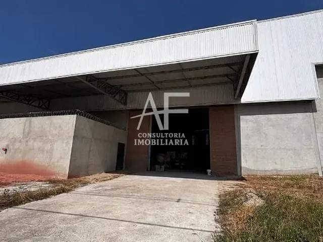 Galpão / Barracão com 6500m², para alugar, no bairro Cidade Jardim em Pindamonhangaba