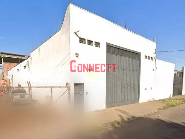 Galpão / Barracão com 700m², à venda, no bairro Jardim Salgado Filho em Ribeirão Preto