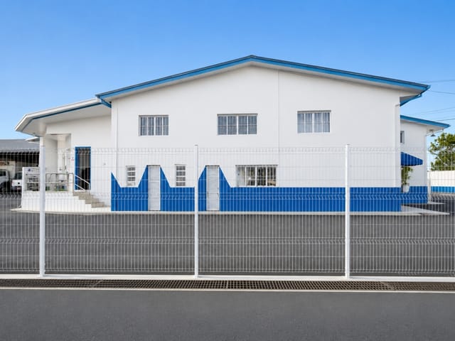 Galpão / Barracão com 2310m², à venda, no bairro Hauer em Curitiba