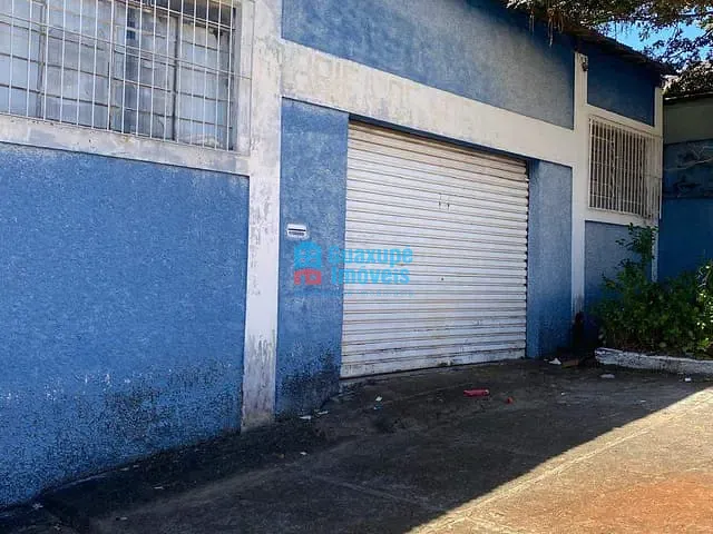Galpão / Barracão à venda, no bairro Recreio dos Bandeirantes em Guaxupé