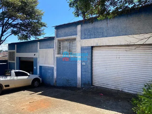 Galpão / Barracão à venda, no bairro Recreio dos Bandeirantes em Guaxupé