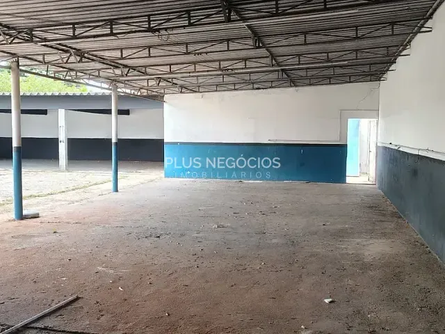 Galpão / Barracão com 920m², para alugar, no bairro Jardim São Judas Tadeu em Sorocaba