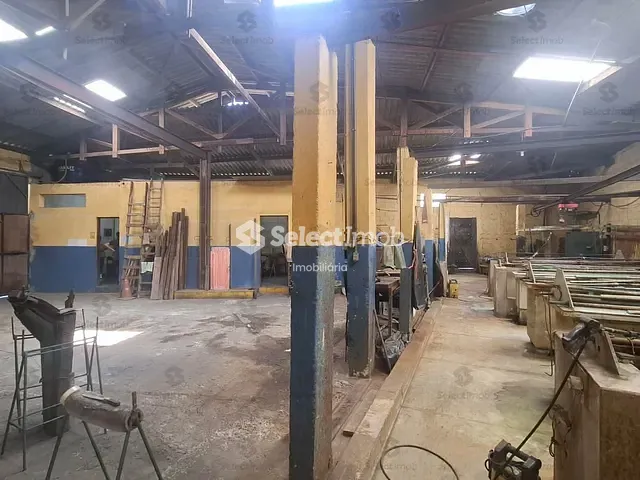 Galpão / Barracão com 250m², para alugar, no bairro Vila Bocaina em Mauá