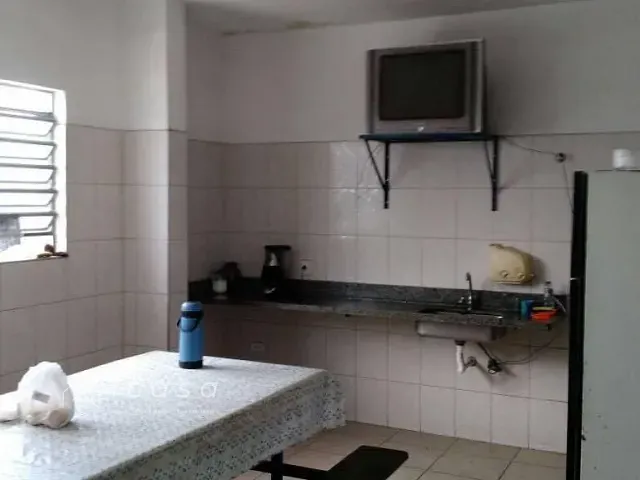 Galpão / Barracão com 1387m², à venda, no bairro Putim em São José dos Campos