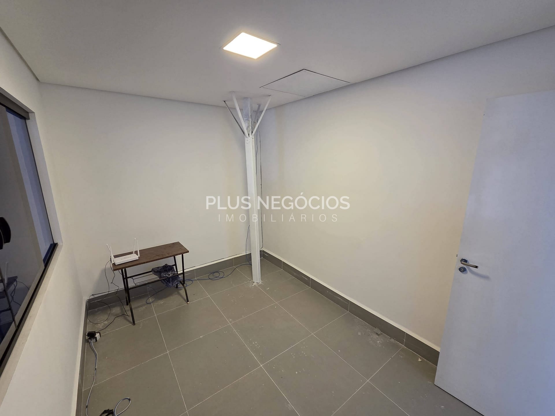 Depósito-Galpão-Armazém para alugar, 250m² - Foto 6