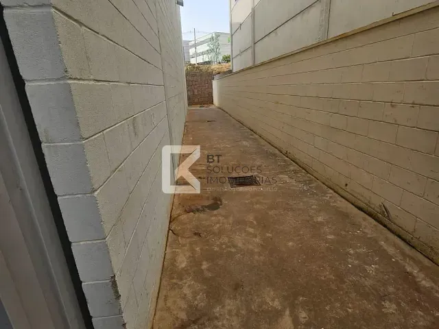 Galpão / Barracão com 500m², para alugar, no bairro Europark Comercial em Indaiatuba