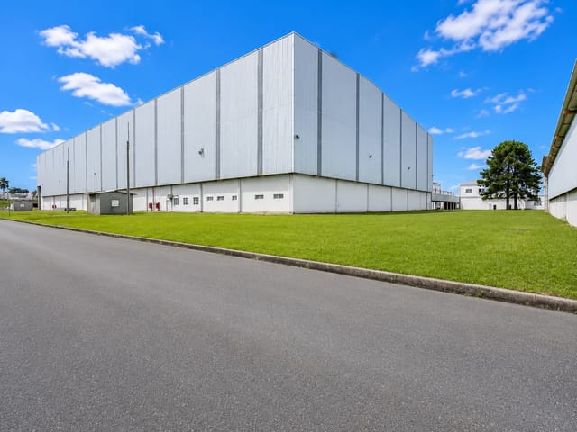 Galpão / Barracão com 7560m², para alugar, no bairro Cidade Industrial em Curitiba