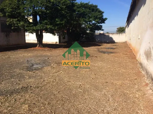 Galpão / Barracão com 2500m², para alugar, no bairro Jardim Nova Yorque em Araçatuba