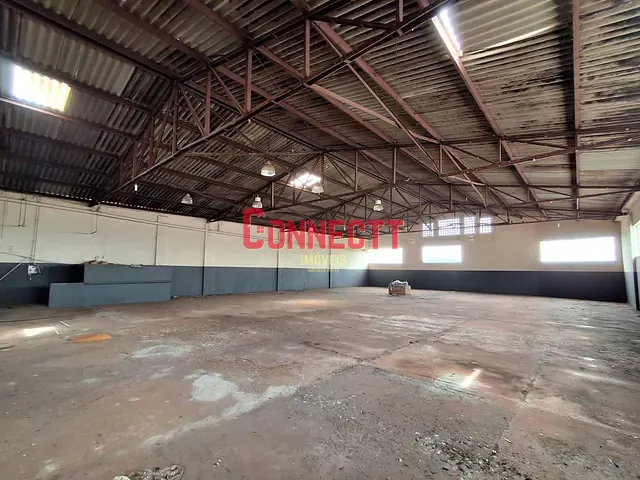 Galpão / Barracão com 1060m², para alugar, no bairro Vila Mariana em Ribeirão Preto